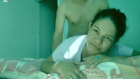 Brunette in leather shorts 18+ fucks a dude in bed