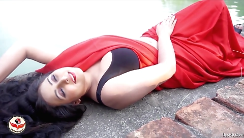 Indian hottie has a hot body and big tits on this hd video