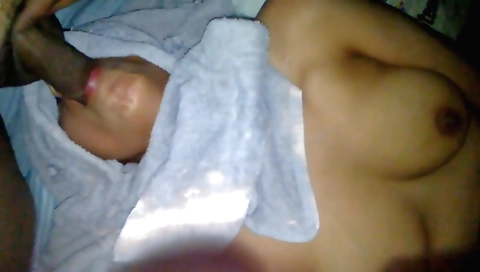 Indian girl gets nailed in her homemade blowjob video