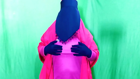 Indian housemaid gets off her husband in the house