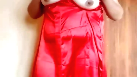 Busty brunette with big boobs masturbating in camera