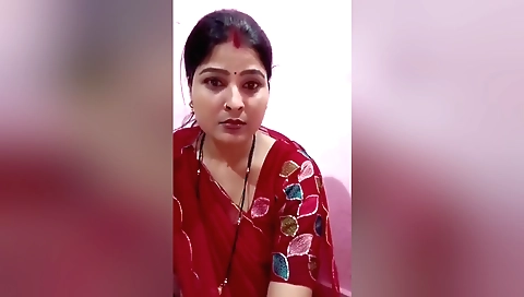 Amateurs brunette solo female video with hot stepsister