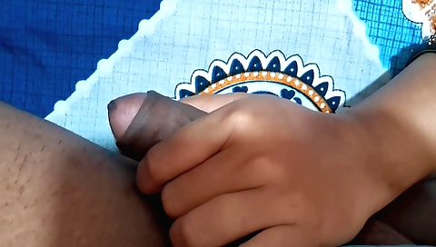 Indian girl gets fucked by her man after a handjob