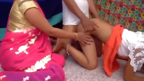 Amateur brunette stepsister and her stepsister fucked on webcam