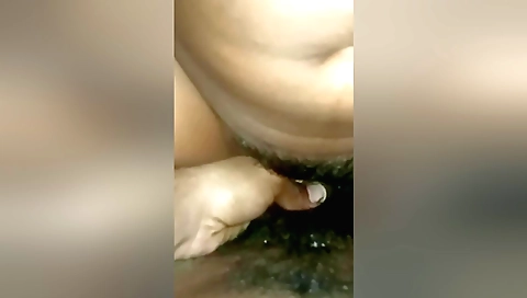 Indian girl in the kitchen makes hairy pussy porn videos