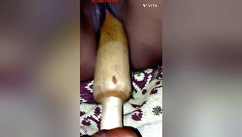 Indian amateur girl is getting excited and getting fucked