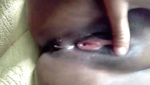 Indian teen with natural curves 18+ fucks her pussy