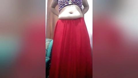 Indian woman masturbates and has a huge boobies on