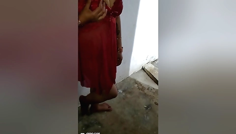 Indian slut with big tits spreads legs for self-cumulative sex