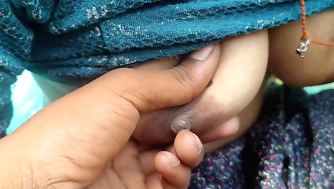 Indian amateur video of the hot girl with a sexy body