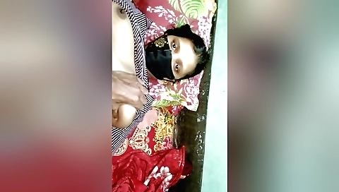 Amateur brunette with a hairy pussy fucks her boyfriend