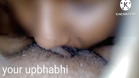 Indian hairy with a hairy pussy in this amateur porn clip