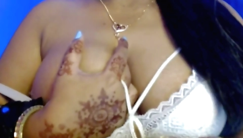 Solo Hot Desi Girl Rubs Her Boobs Inside The Bra In A Dirty Way