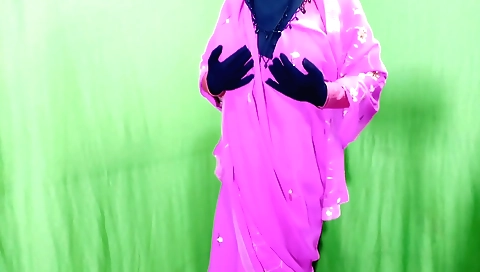 Indian bhabhi girl in sexy clothing alone with neighbor