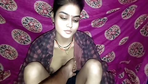 Indian teen gets her mouth and pussy fucked in the bedroom