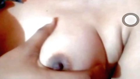 Sexy blonde babe in amateur hd video with big tits