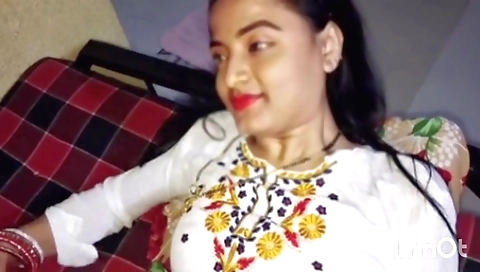 Indian brunette naked and fucked in the wild field