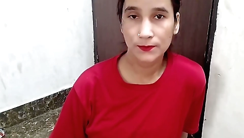 Horny and kinky indian teen stepdaughter shows off her body