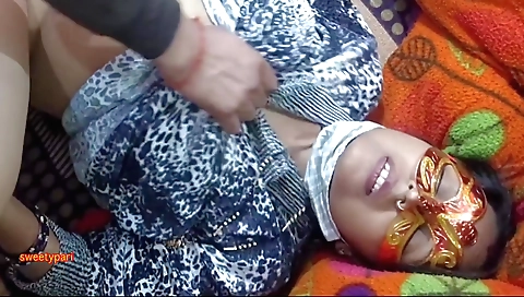 Indian bhabhi takes off her clothes in the pov vid