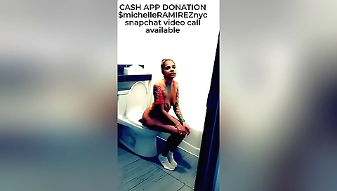 Hot indian woman with a nice body is naked on stage