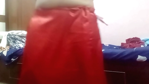 Indian chick masturbating on webcam in amateur scene