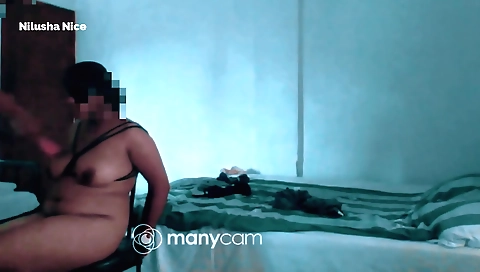 Stepsister with a great body getting banged on the kitchen table