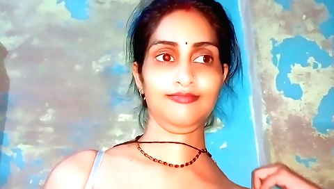 Indian amateur brunette slut is fucked by her boyfriend