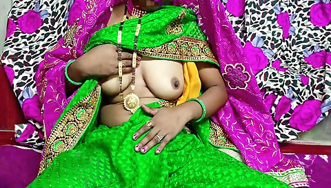 Indian teen enjoys a solo sex session in the village