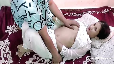 Indian teen 18+ gets her boyfriend's cock in her pussy