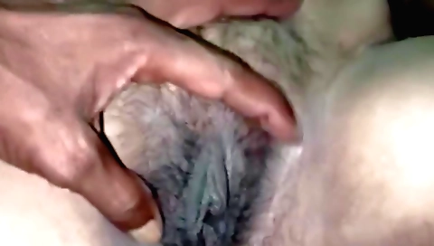 Indian hussy getting penetrated in her hairy pussy