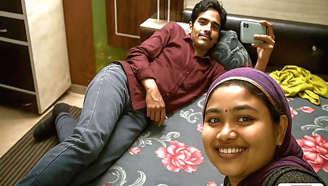 Indian brunette seduces her boyfriend with her pussy