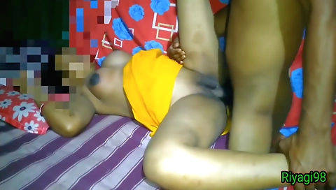 Amateur brunette with a nice body fucked by husband