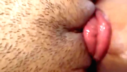 Indian sex video with a cute girl in a sexy bikini