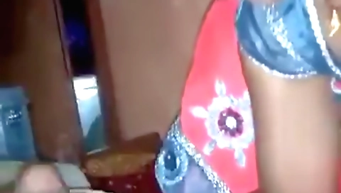 Indian bhabi has a nice handjob with the house owner