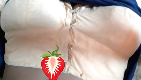 Indian girl with a nice body is having fun with her lover