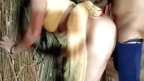 Indian chick gets her pussy and ass teased for the camera