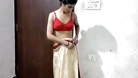 Indian amateur video naked solo girl in a sexy dress