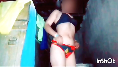 Stunning brunette in amateur solo video 3d porn clip